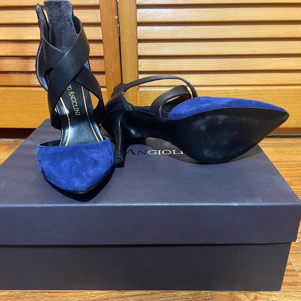 Enzo Angiolini Size 4.5 Runs big (Size 5)